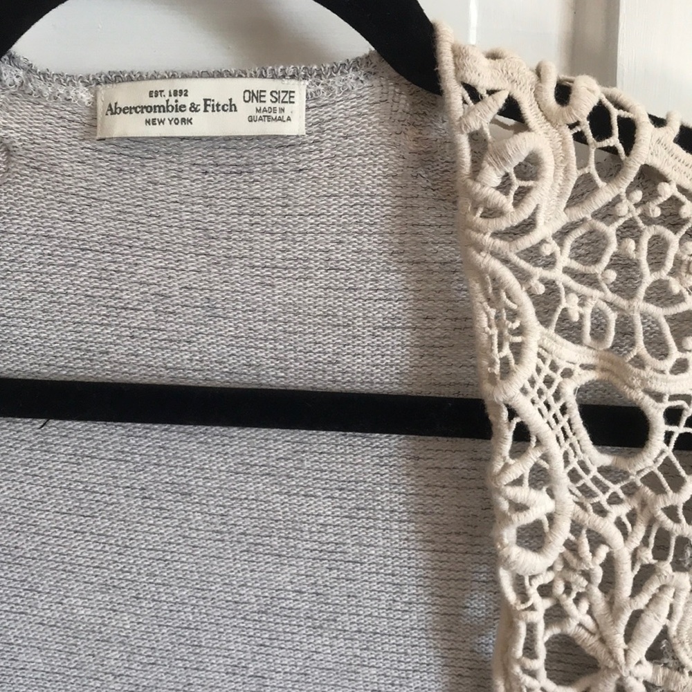 A&F cardigan - Picture 3 of 3